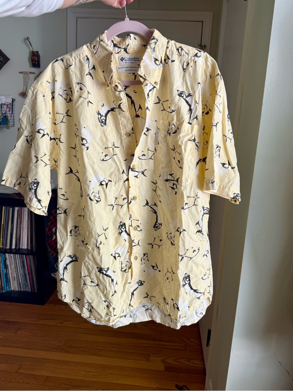 Columbia Pale Yellow Short-Sleeve Printed Button-Down Shirt